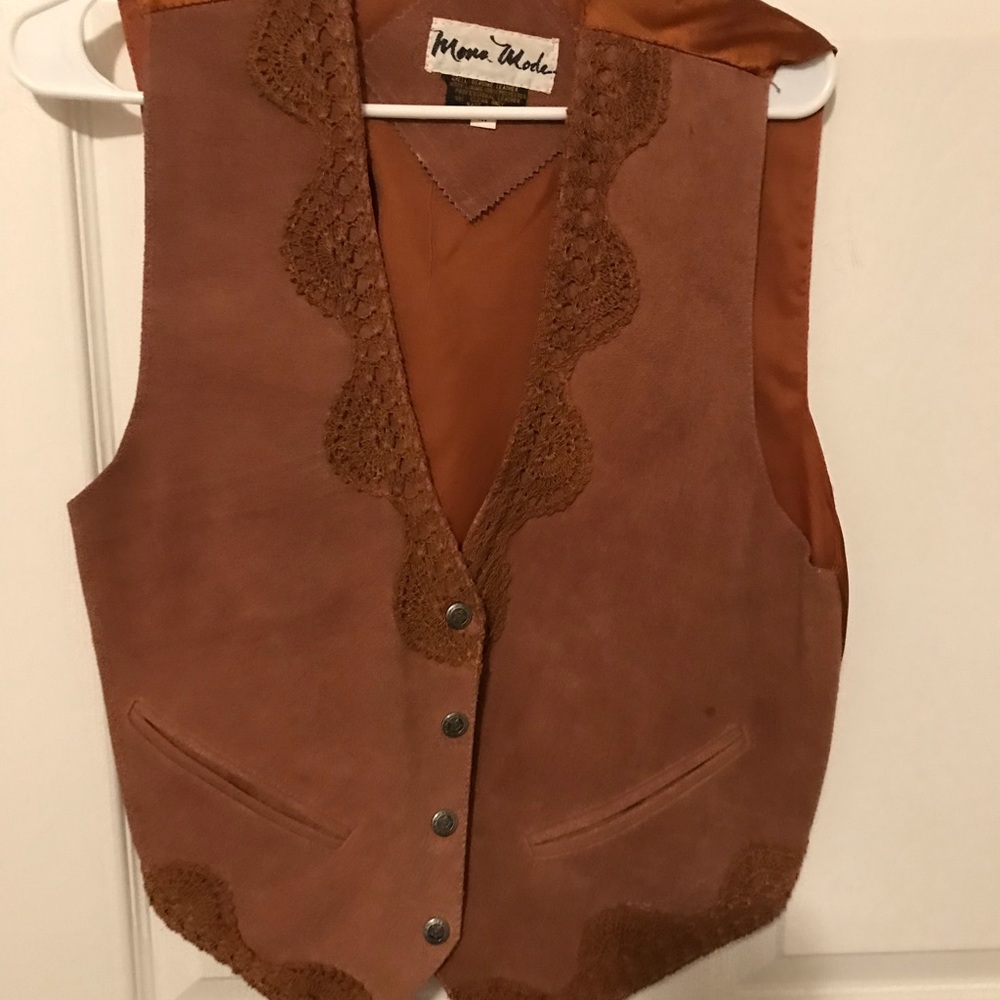 Vest Mona mode